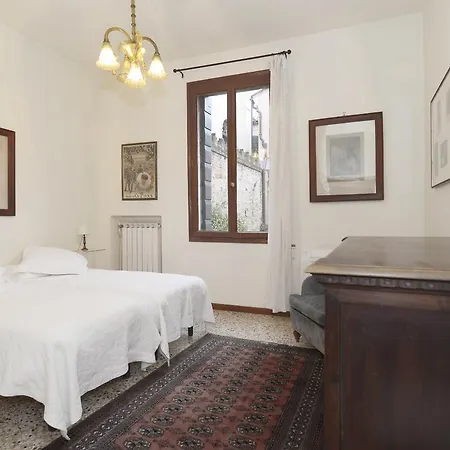 Ca Contarini Venezia